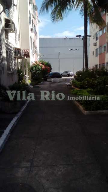 Conheça ÁREA EXTERNA1 do imóvel - Apartamento 2 quartos à venda Vaz Lobo, Rio de Janeiro - R$ 215.000 - VAP20225 - 12 ÁREA EXTERNA1 - Apartamento 2 quartos à venda Vaz Lobo, Rio de Janeiro - R$ 215.000 - VAP20225 - 12