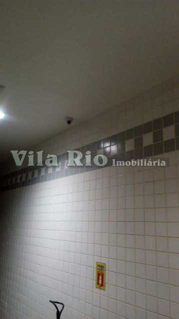Conheça CIRCULAÇÃO EXTERNA 2 do imóvel - Apartamento 2 quartos à venda Penha Circular, Rio de Janeiro - R$ 320.000 - VAP20228 - 25 CIRCULAÇÃO EXTERNA 2 - Apartamento 2 quartos à venda Penha Circular, Rio de Janeiro - R$ 320.000 - VAP20228 - 25