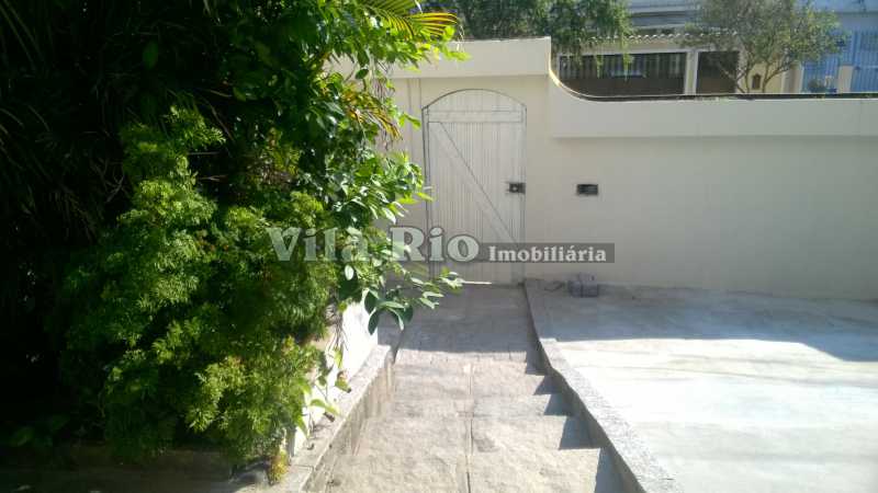 Conheça QUINTAL 3 do imóvel - Casa 4 quartos à venda Vila da Penha, Rio de Janeiro - R$ 780.000 - VCA40012 - 25 QUINTAL 3 - Casa 4 quartos à venda Vila da Penha, Rio de Janeiro - R$ 780.000 - VCA40012 - 25