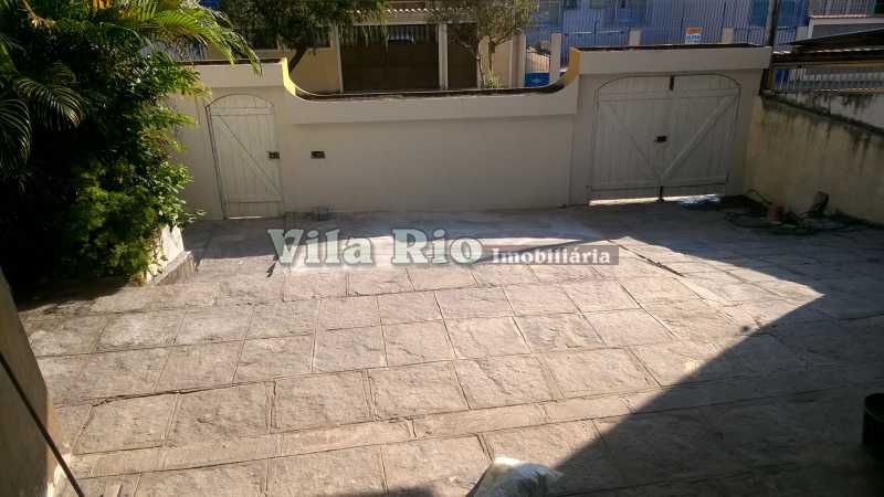 Conheça QUINTAL do imóvel - Casa 4 quartos à venda Vila da Penha, Rio de Janeiro - R$ 780.000 - VCA40012 - 26 QUINTAL - Casa 4 quartos à venda Vila da Penha, Rio de Janeiro - R$ 780.000 - VCA40012 - 26