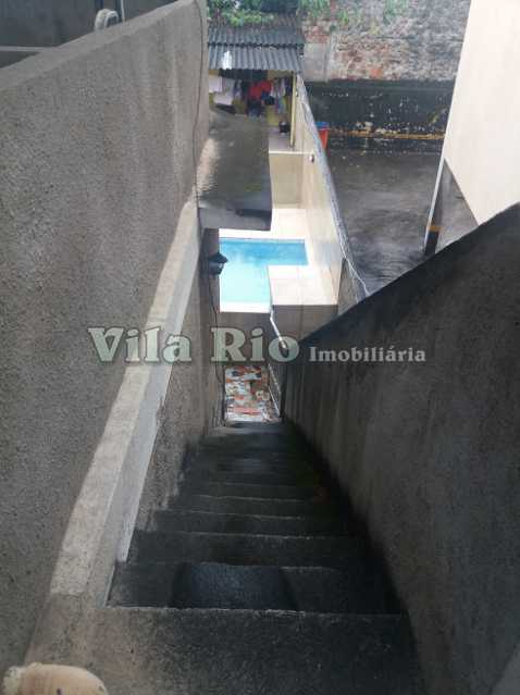 Conheça ESCADA 2 do imóvel - Casa 3 quartos à venda Irajá, Rio de Janeiro - R$ 800.000 - VCA30035 - 27 ESCADA 2 - Casa 3 quartos à venda Irajá, Rio de Janeiro - R$ 800.000 - VCA30035 - 27