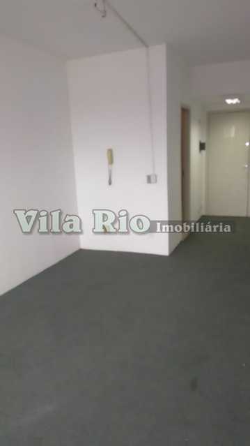 Conheça SALA 9 do imóvel - Sala Comercial Para Alugar - Penha Circular - Rio de Janeiro - RJ - VSL00011 - 10 SALA 9 - Sala Comercial Para Alugar - Penha Circular - Rio de Janeiro - RJ - VSL00011 - 10
