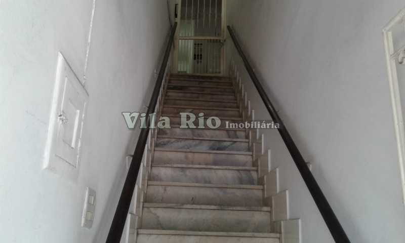 Conheça ESCADA 1 do imóvel - Sala Comercial 27m² para alugar Vila da Penha, Rio de Janeiro - R$ 550 - VSL00012 - 4 ESCADA 1 - Sala Comercial 27m² para alugar Vila da Penha, Rio de Janeiro - R$ 550 - VSL00012 - 4