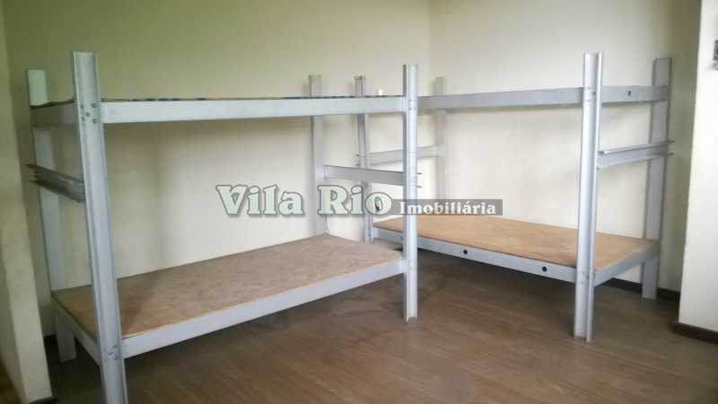 Conheça QUARTO 1 do imóvel - Galpão 377m² à venda Vila da Penha, Rio de Janeiro - R$ 1.350.000 - VGA00015 - 4 QUARTO 1 - Galpão 377m² à venda Vila da Penha, Rio de Janeiro - R$ 1.350.000 - VGA00015 - 4