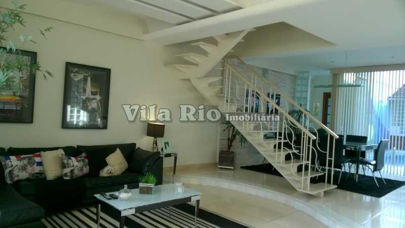 Conheça SALA 3 do imóvel - Casa 3 quartos à venda Irajá, Rio de Janeiro - R$ 1.990.000 - VCA30040 - 4 SALA 3 - Casa 3 quartos à venda Irajá, Rio de Janeiro - R$ 1.990.000 - VCA30040 - 4