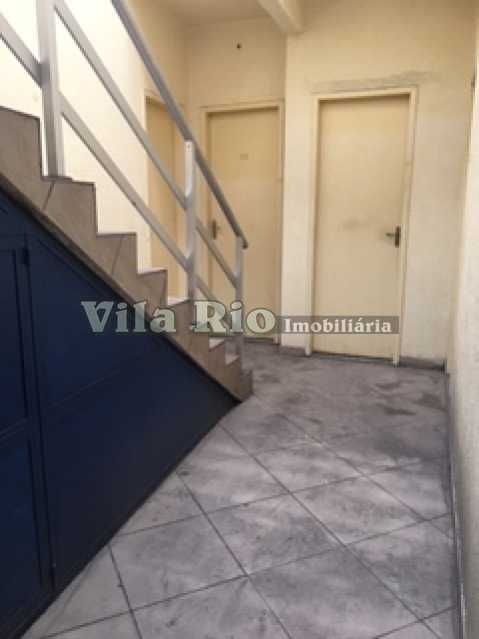Conheça CIRCULAÇÃO EXTERNA 1 do imóvel - Prédio Vila da Penha, Rio de Janeiro, RJ Para Alugar, 800m² - VPR00001 - 16 CIRCULAÇÃO EXTERNA 1 - Prédio Vila da Penha, Rio de Janeiro, RJ Para Alugar, 800m² - VPR00001 - 16