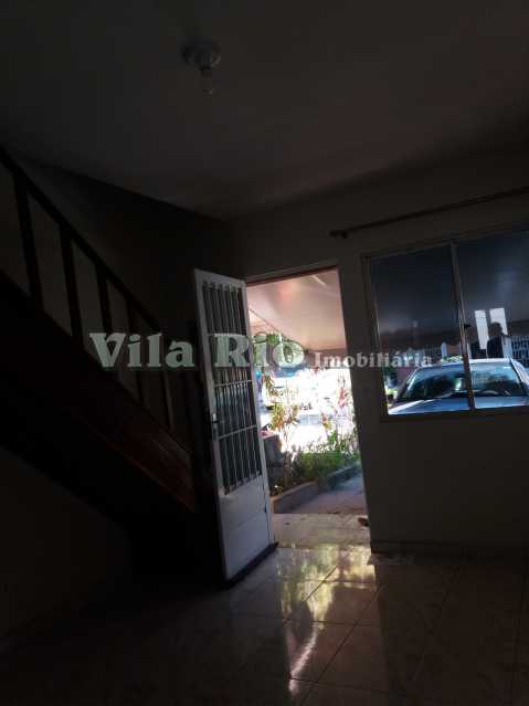 Conheça SALA 3 do imóvel - Casa em Condomínio 2 quartos para alugar Pavuna, Rio de Janeiro - R$ 800 - VCN20026 - 4 SALA 3 - Casa em Condomínio 2 quartos para alugar Pavuna, Rio de Janeiro - R$ 800 - VCN20026 - 4