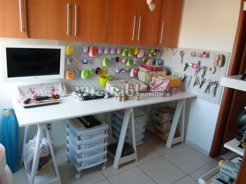 Conheça QUARTO 6 do imóvel - Cobertura Vila da Penha, Rio de Janeiro, RJ À Venda, 3 Quartos, 116m² - VCO30011 - 9 QUARTO 6 - Cobertura Vila da Penha, Rio de Janeiro, RJ À Venda, 3 Quartos, 116m² - VCO30011 - 9