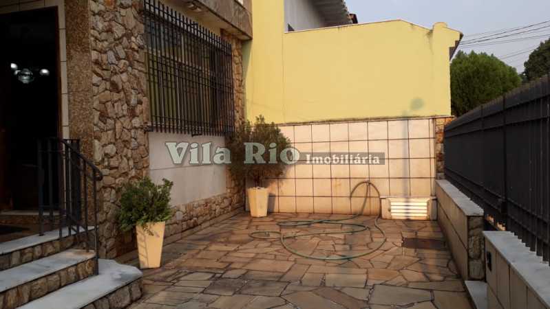 Conheça Frente do imóvel - Casa 6 quartos à venda Vista Alegre, Rio de Janeiro - R$ 950.000 - VCA60004 - 31 Frente - Casa 6 quartos à venda Vista Alegre, Rio de Janeiro - R$ 950.000 - VCA60004 - 31