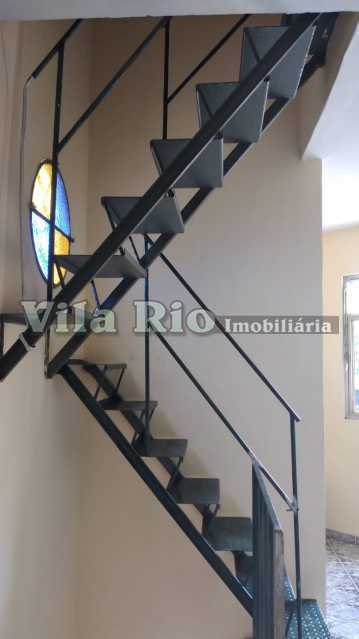 Conheça ESCADA. do imóvel - Apartamento 1 quarto à venda Cordovil, Rio de Janeiro - R$ 130.000 - VAP10051 - 13 ESCADA. - Apartamento 1 quarto à venda Cordovil, Rio de Janeiro - R$ 130.000 - VAP10051 - 13