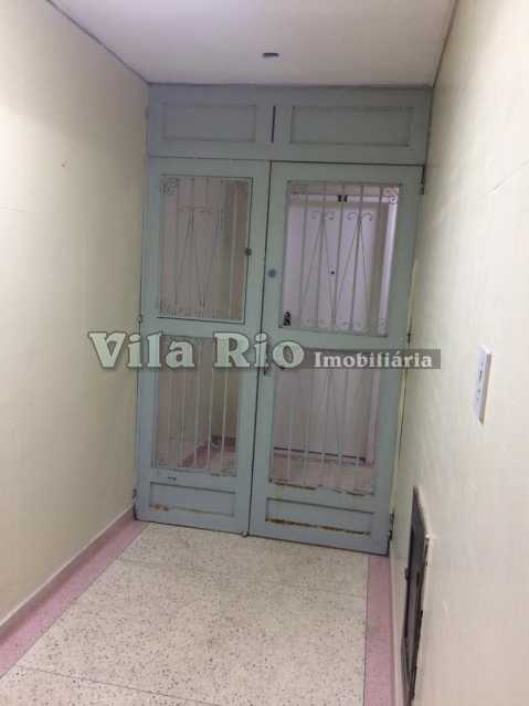 Conheça Circulação externa do imóvel - Sala Comercial 25m² à venda Penha, Rio de Janeiro - R$ 50.000 - VSL00019 - 13 Circulação externa - Sala Comercial 25m² à venda Penha, Rio de Janeiro - R$ 50.000 - VSL00019 - 13
