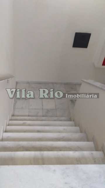 Conheça ESCADA do imóvel - Apartamento Vaz Lobo,Rio de Janeiro,RJ À Venda,2 Quartos,60m² - VAP20536 - 20 ESCADA - Apartamento Vaz Lobo,Rio de Janeiro,RJ À Venda,2 Quartos,60m² - VAP20536 - 20