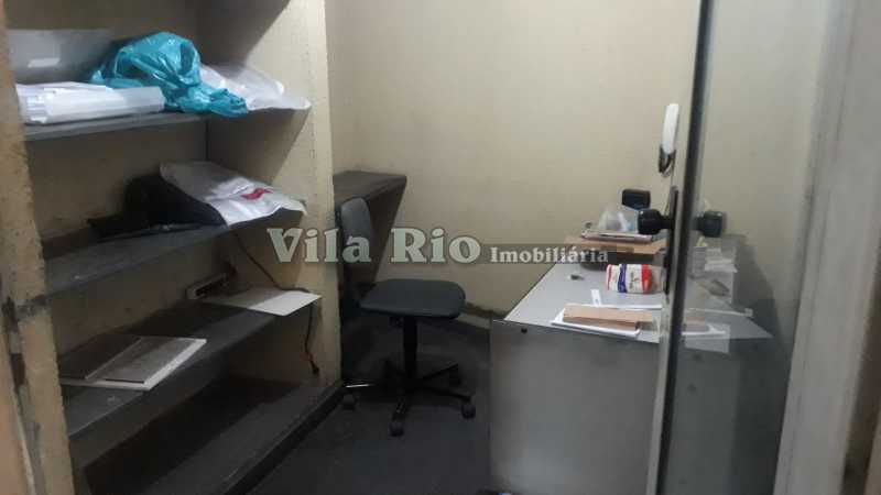 Conheça Escritório 2 do imóvel - Galpão 600m² para venda e aluguel Irajá, Rio de Janeiro - R$ 1.400.000 - VGA00019 - 18 Escritório 2 - Galpão 600m² para venda e aluguel Irajá, Rio de Janeiro - R$ 1.400.000 - VGA00019 - 18