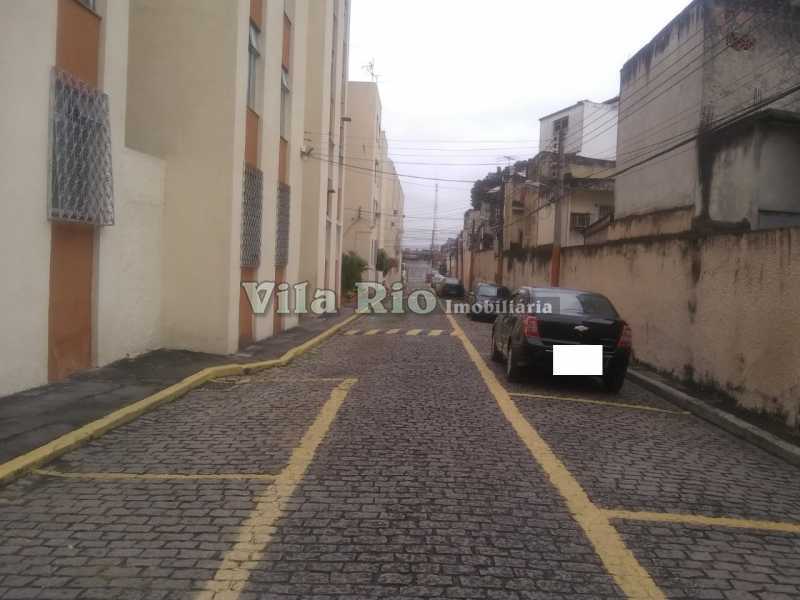 Conheça GARAGEM do imóvel - Apartamento 2 quartos à venda Madureira, Rio de Janeiro - R$ 185.000 - VAP20621 - 13 GARAGEM - Apartamento 2 quartos à venda Madureira, Rio de Janeiro - R$ 185.000 - VAP20621 - 13