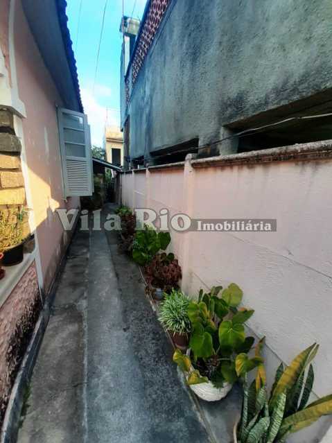 Conheça LATERAL. do imóvel - Casa 2 quartos à venda Cordovil, Rio de Janeiro - R$ 240.000 - VCA20068 - 20 LATERAL. - Casa 2 quartos à venda Cordovil, Rio de Janeiro - R$ 240.000 - VCA20068 - 20