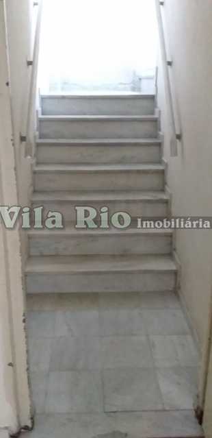 Conheça ESCADA do imóvel - Apartamento 2 quartos à venda Vaz Lobo, Rio de Janeiro - R$ 278.000 - VAP20745 - 22 ESCADA - Apartamento 2 quartos à venda Vaz Lobo, Rio de Janeiro - R$ 278.000 - VAP20745 - 22