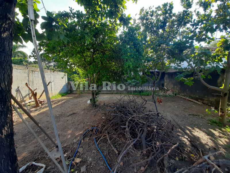 Conheça QUINTAL COM PÉS DE FRUTA do imóvel - Casa 3 quartos à venda Braz de Pina, Rio de Janeiro - R$ 580.000 - VCA30089 - 25 QUINTAL COM PÉS DE FRUTA - Casa 3 quartos à venda Braz de Pina, Rio de Janeiro - R$ 580.000 - VCA30089 - 25