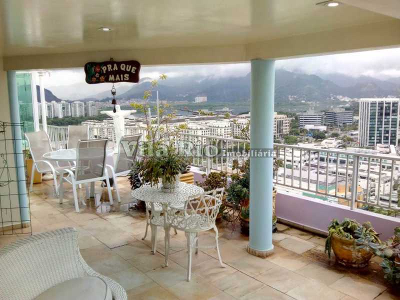Conheça AREA DO TERRAÇO COBERTO 2 do imóvel - Cobertura 2 quartos à venda Barra da Tijuca, Rio de Janeiro - R$ 2.000.000 - VCO20012 - 22 AREA DO TERRAÇO COBERTO 2 - Cobertura 2 quartos à venda Barra da Tijuca, Rio de Janeiro - R$ 2.000.000 - VCO20012 - 22