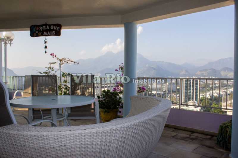 Conheça AREA DO TERRAÇO COBERTO 3 do imóvel - Cobertura 2 quartos à venda Barra da Tijuca, Rio de Janeiro - R$ 2.000.000 - VCO20012 - 23 AREA DO TERRAÇO COBERTO 3 - Cobertura 2 quartos à venda Barra da Tijuca, Rio de Janeiro - R$ 2.000.000 - VCO20012 - 23