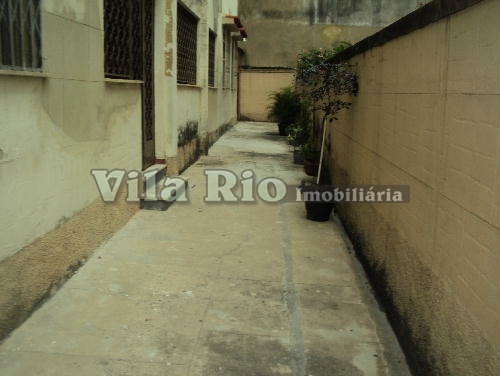 Conheça CIRCULAÇÃO EXTERNA do imóvel - Apartamento 2 quartos à venda Penha Circular, Rio de Janeiro - R$ 240.000 - VA21011 - 24 CIRCULAÇÃO EXTERNA - Apartamento 2 quartos à venda Penha Circular, Rio de Janeiro - R$ 240.000 - VA21011 - 24
