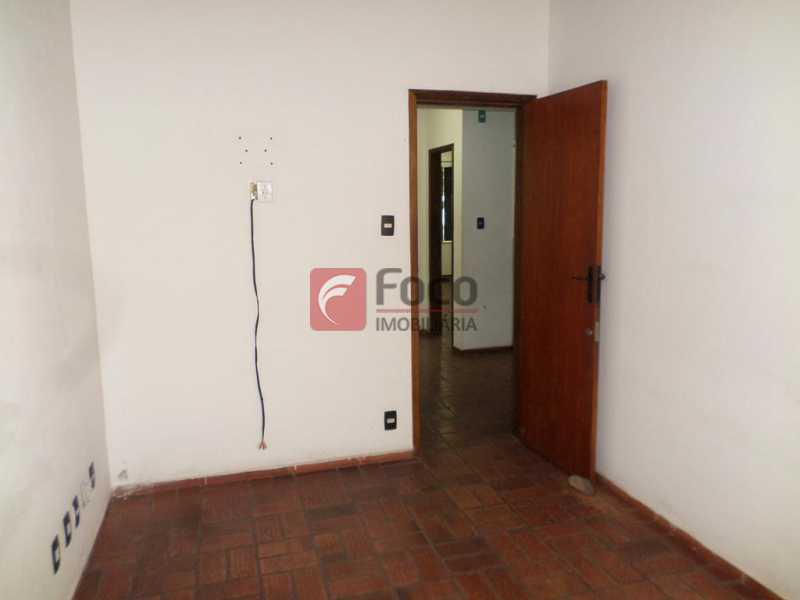 Conheça SALA SEGUNDO PAVIMENTO do imóvel - Prédio 495m² à venda Rua Alice,Laranjeiras, Rio de Janeiro - R$ 2.050.000 - FLPR00008 - 21 SALA SEGUNDO PAVIMENTO - Prédio 495m² à venda Rua Alice,Laranjeiras, Rio de Janeiro - R$ 2.050.000 - FLPR00008 - 21