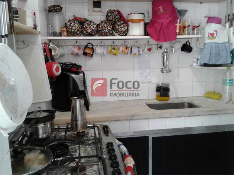Conheça COZINHA do imóvel - Apartamento à venda Rua Andrade Pertence,Catete, Rio de Janeiro - R$ 580.000 - FLAP22112 - 19 COZINHA - Apartamento à venda Rua Andrade Pertence,Catete, Rio de Janeiro - R$ 580.000 - FLAP22112 - 19