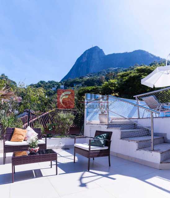 Conheça Teraço superior do imóvel - Casa à venda Rua Embaixador Morgan,Humaitá, Rio de Janeiro - R$ 6.100.000 - JBCA40026 - 7 Teraço superior - Casa à venda Rua Embaixador Morgan,Humaitá, Rio de Janeiro - R$ 6.100.000 - JBCA40026 - 7