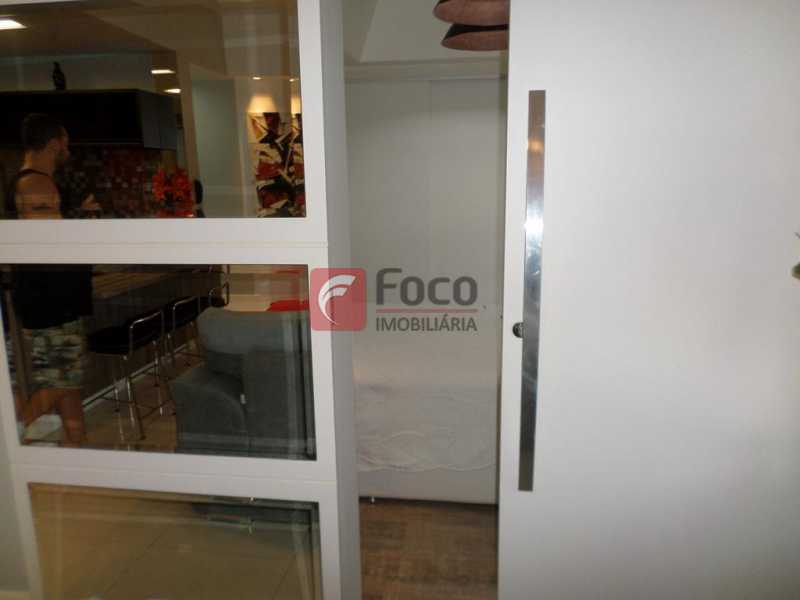 Conheça VISTA SALA PARA QUARTO do imóvel - Apartamento à venda Rua Nascimento Silva,Ipanema, Rio de Janeiro - R$ 1.550.000 - FLAP31986 - 7 VISTA SALA PARA QUARTO - Apartamento à venda Rua Nascimento Silva,Ipanema, Rio de Janeiro - R$ 1.550.000 - FLAP31986 - 7