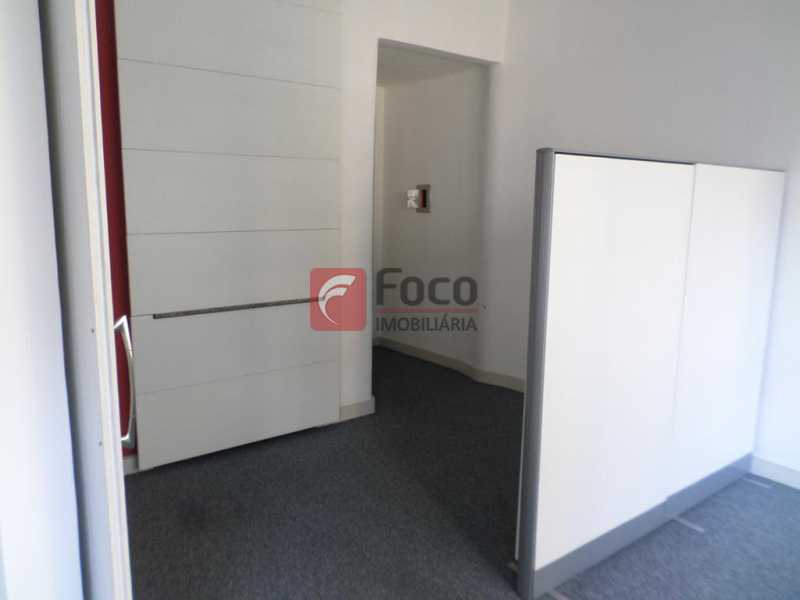 Conheça VISTA RECEPÇÃO / SALA do imóvel - Apartamento à venda Avenida Calógeras,Centro, Rio de Janeiro - R$ 650.000 - FLAP22169 - 8 VISTA RECEPÇÃO / SALA - Apartamento à venda Avenida Calógeras,Centro, Rio de Janeiro - R$ 650.000 - FLAP22169 - 8