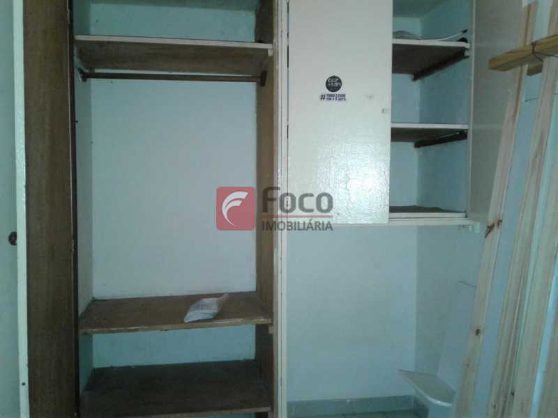 Conheça QUARTO EMPREGADA do imóvel - Apartamento à venda Rua Visconde de Pirajá,Ipanema, Rio de Janeiro - R$ 1.590.000 - FLAP32009 - 19 QUARTO EMPREGADA - Apartamento à venda Rua Visconde de Pirajá,Ipanema, Rio de Janeiro - R$ 1.590.000 - FLAP32009 - 19