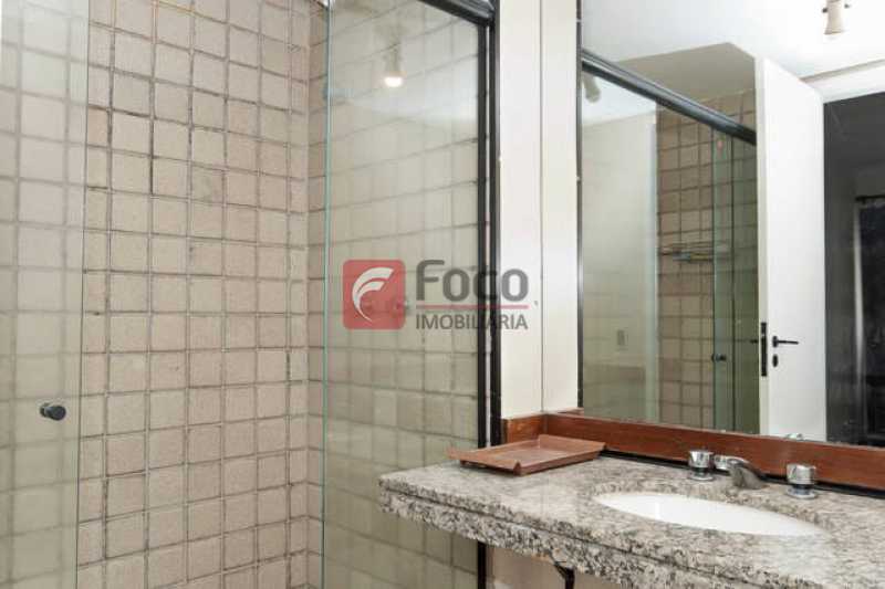 Conheça BANHEIRO do imóvel - Apartamento à venda Avenida Bartolomeu Mitre,Leblon, Rio de Janeiro - R$ 1.900.000 - FLAP22224 - 9 BANHEIRO - Apartamento à venda Avenida Bartolomeu Mitre,Leblon, Rio de Janeiro - R$ 1.900.000 - FLAP22224 - 9