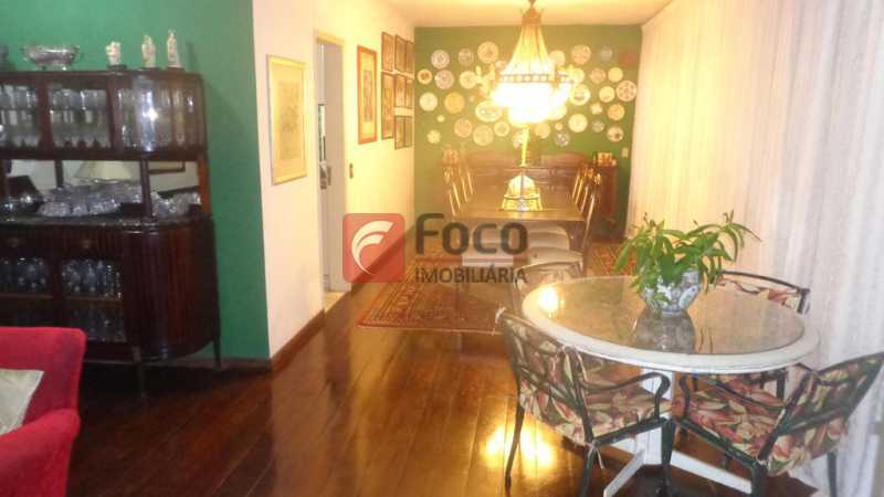Conheça SALAS DE ESTAR E JANTAR do imóvel - Casa à venda Rua Belisário Távora,Laranjeiras, Rio de Janeiro - R$ 2.400.000 - FLCA40072 - 5 SALAS DE ESTAR E JANTAR - Casa à venda Rua Belisário Távora,Laranjeiras, Rio de Janeiro - R$ 2.400.000 - FLCA40072 - 5
