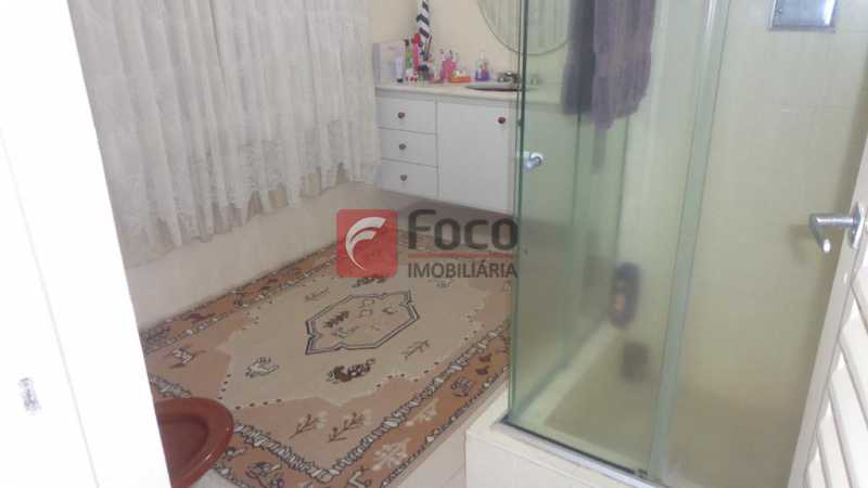 Conheça BANHEIRO SUÍTE 1 do imóvel - Casa à venda Rua Belisário Távora,Laranjeiras, Rio de Janeiro - R$ 2.400.000 - FLCA40072 - 12 BANHEIRO SUÍTE 1 - Casa à venda Rua Belisário Távora,Laranjeiras, Rio de Janeiro - R$ 2.400.000 - FLCA40072 - 12