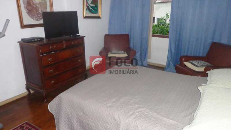 Conheça SUÍTE 2 do imóvel - Casa à venda Rua Belisário Távora,Laranjeiras, Rio de Janeiro - R$ 2.400.000 - FLCA40072 - 13 SUÍTE 2 - Casa à venda Rua Belisário Távora,Laranjeiras, Rio de Janeiro - R$ 2.400.000 - FLCA40072 - 13