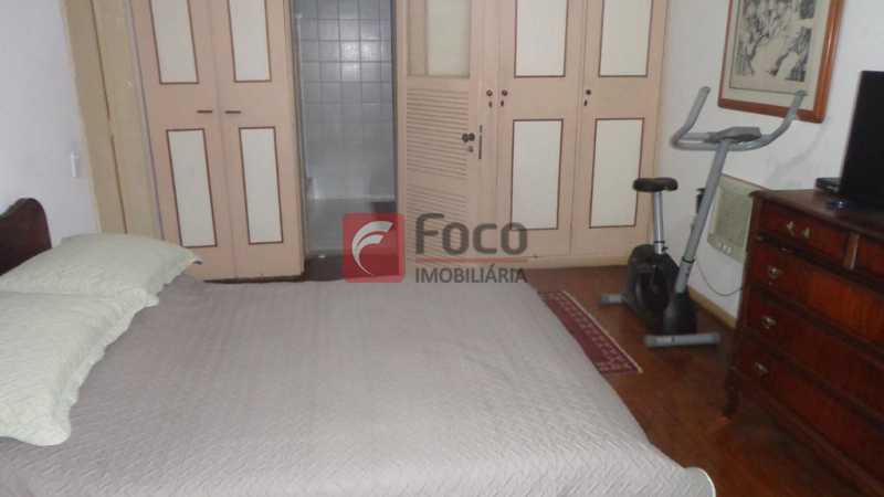 Conheça SUÍTE 2 do imóvel - Casa à venda Rua Belisário Távora,Laranjeiras, Rio de Janeiro - R$ 2.400.000 - FLCA40072 - 14 SUÍTE 2 - Casa à venda Rua Belisário Távora,Laranjeiras, Rio de Janeiro - R$ 2.400.000 - FLCA40072 - 14
