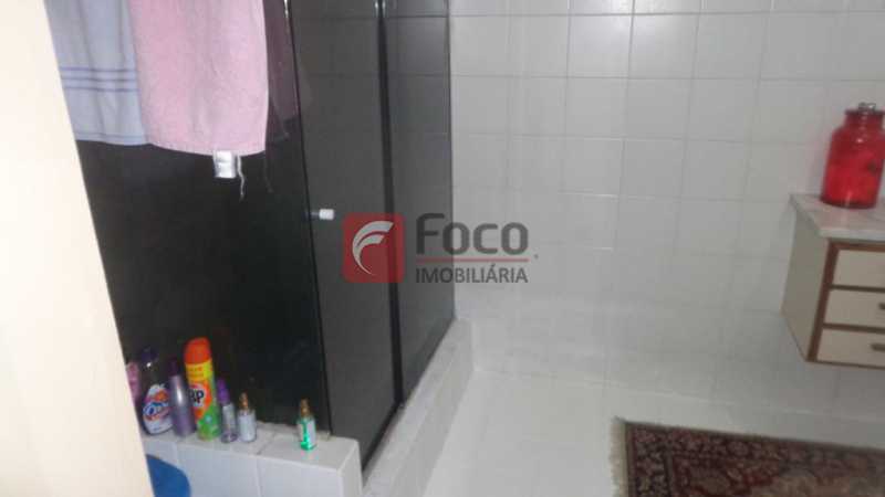 Conheça BANHEIRO SUÍTE 2 do imóvel - Casa à venda Rua Belisário Távora,Laranjeiras, Rio de Janeiro - R$ 2.400.000 - FLCA40072 - 16 BANHEIRO SUÍTE 2 - Casa à venda Rua Belisário Távora,Laranjeiras, Rio de Janeiro - R$ 2.400.000 - FLCA40072 - 16