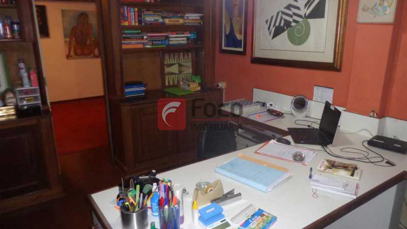 Conheça QUARTO 2 ESCRITÓRIO do imóvel - Casa à venda Rua Belisário Távora,Laranjeiras, Rio de Janeiro - R$ 2.400.000 - FLCA40072 - 21 QUARTO 2 ESCRITÓRIO - Casa à venda Rua Belisário Távora,Laranjeiras, Rio de Janeiro - R$ 2.400.000 - FLCA40072 - 21