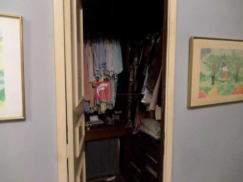Conheça CLOSET SUÍTE do imóvel - Cobertura à venda Rua Maestro Francisco Braga,Copacabana, Rio de Janeiro - R$ 2.575.000 - FLCO40093 - 9 CLOSET SUÍTE - Cobertura à venda Rua Maestro Francisco Braga,Copacabana, Rio de Janeiro - R$ 2.575.000 - FLCO40093 - 9