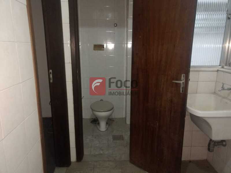 Conheça BANHEIRO EMPREGADA do imóvel - Apartamento à venda Rua das Laranjeiras,Laranjeiras, Rio de Janeiro - R$ 690.000 - FLAP22286 - 21 BANHEIRO EMPREGADA - Apartamento à venda Rua das Laranjeiras,Laranjeiras, Rio de Janeiro - R$ 690.000 - FLAP22286 - 21
