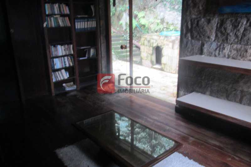 Conheça QUARTO do imóvel - Casa à venda Rua Engenheiro Alfredo Duarte,Jardim Botânico, Rio de Janeiro - R$ 4.800.000 - JBCA40041 - 7 QUARTO - Casa à venda Rua Engenheiro Alfredo Duarte,Jardim Botânico, Rio de Janeiro - R$ 4.800.000 - JBCA40041 - 7