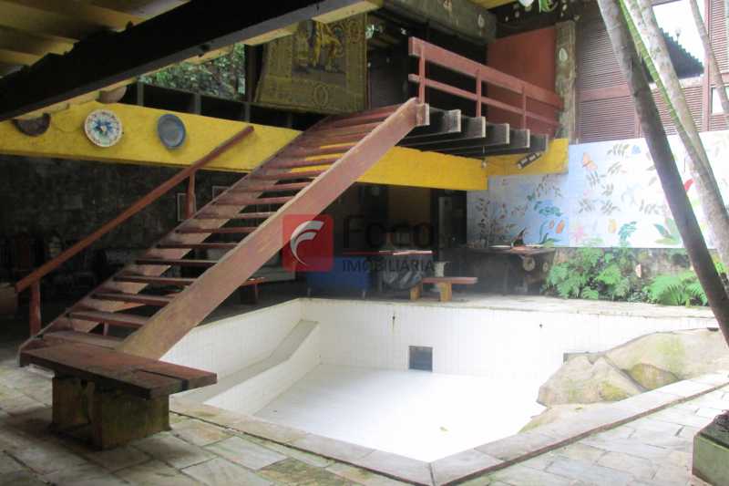 Conheça PISCINA do imóvel - Casa à venda Rua Engenheiro Alfredo Duarte,Jardim Botânico, Rio de Janeiro - R$ 4.800.000 - JBCA40041 - 26 PISCINA - Casa à venda Rua Engenheiro Alfredo Duarte,Jardim Botânico, Rio de Janeiro - R$ 4.800.000 - JBCA40041 - 26