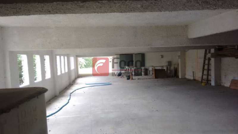 Conheça garagem do imóvel - Casa à venda Rua Tenente Márcio Pinto,Gávea, Rio de Janeiro - R$ 3.150.000 - JBCA130001 - 14 garagem - Casa à venda Rua Tenente Márcio Pinto,Gávea, Rio de Janeiro - R$ 3.150.000 - JBCA130001 - 14