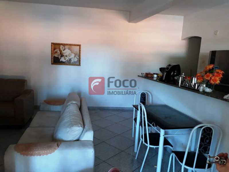 Conheça SALA 2 CAS 2 do imóvel - Casa à venda Rua Hermenegildo de Barros,Santa Teresa, Rio de Janeiro - R$ 1.400.000 - FLCA90007 - 22 SALA 2 CAS 2 - Casa à venda Rua Hermenegildo de Barros,Santa Teresa, Rio de Janeiro - R$ 1.400.000 - FLCA90007 - 22