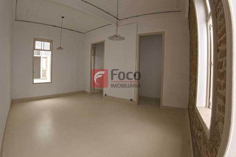 Conheça SALA do imóvel - Casa Comercial 246m² à venda Rua Joaquim Silva,Centro, Rio de Janeiro - R$ 1.500.000 - FLCC00004 - 4 SALA - Casa Comercial 246m² à venda Rua Joaquim Silva,Centro, Rio de Janeiro - R$ 1.500.000 - FLCC00004 - 4
