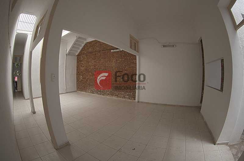Conheça SALA do imóvel - Casa Comercial 246m² à venda Rua Joaquim Silva,Centro, Rio de Janeiro - R$ 1.500.000 - FLCC00004 - 9 SALA - Casa Comercial 246m² à venda Rua Joaquim Silva,Centro, Rio de Janeiro - R$ 1.500.000 - FLCC00004 - 9