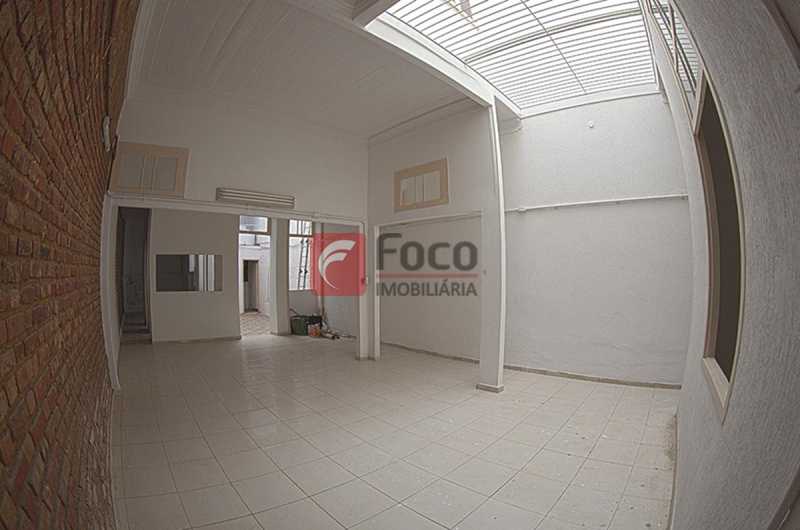 Conheça SALA do imóvel - Casa Comercial 246m² à venda Rua Joaquim Silva,Centro, Rio de Janeiro - R$ 1.500.000 - FLCC00004 - 10 SALA - Casa Comercial 246m² à venda Rua Joaquim Silva,Centro, Rio de Janeiro - R$ 1.500.000 - FLCC00004 - 10