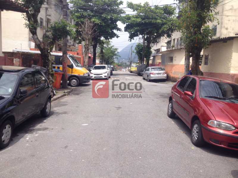 Conheça ÁREA EXTERNA DO CONDOMÍNIO do imóvel - Apartamento à venda Rua Modesto Brocos,Jardim Botânico, Rio de Janeiro - R$ 360.000 - JBAP20954 - 18 ÁREA EXTERNA DO CONDOMÍNIO - Apartamento à venda Rua Modesto Brocos,Jardim Botânico, Rio de Janeiro - R$ 360.000 - JBAP20954 - 18