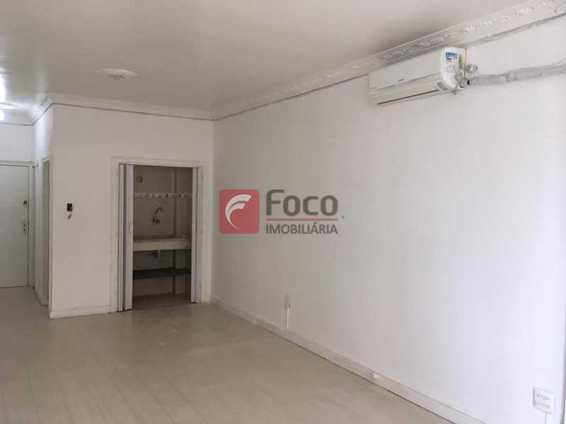 Conheça SALA do imóvel - Sala Comercial 35m² à venda Rua Alcindo Guanabara,Centro, Rio de Janeiro - R$ 220.000 - FLSL00095 - 8 SALA - Sala Comercial 35m² à venda Rua Alcindo Guanabara,Centro, Rio de Janeiro - R$ 220.000 - FLSL00095 - 8