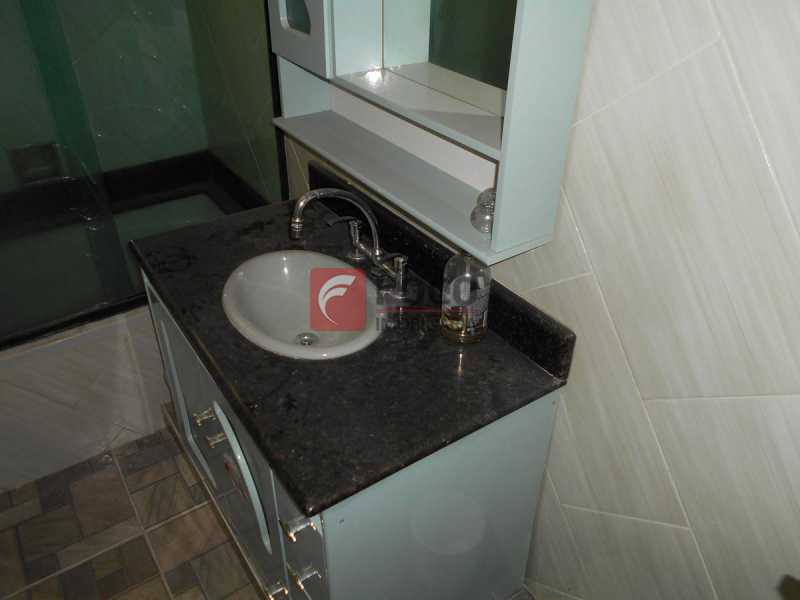 Conheça BANHEIRO SUÍTE do imóvel - Apartamento à venda Rua Paissandu,Flamengo, Rio de Janeiro - R$ 700.000 - FLAP11341 - 10 BANHEIRO SUÍTE - Apartamento à venda Rua Paissandu,Flamengo, Rio de Janeiro - R$ 700.000 - FLAP11341 - 10