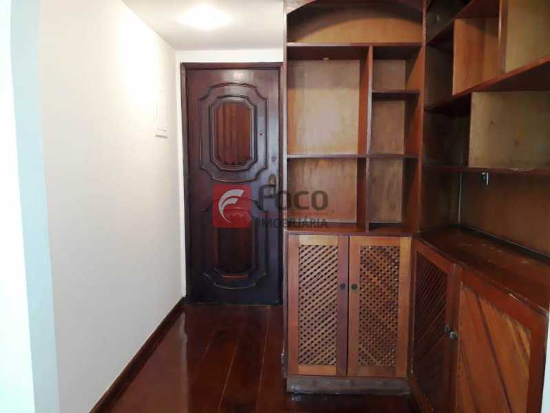 Conheça HALL do imóvel - Apartamento à venda Rua Soares Cabral,Laranjeiras, Rio de Janeiro - R$ 1.200.000 - FLAP32381 - 5 HALL - Apartamento à venda Rua Soares Cabral,Laranjeiras, Rio de Janeiro - R$ 1.200.000 - FLAP32381 - 5